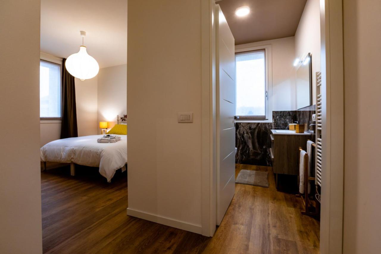 B&B Quattro Stagioni Charme And Wellness Besnate Экстерьер фото