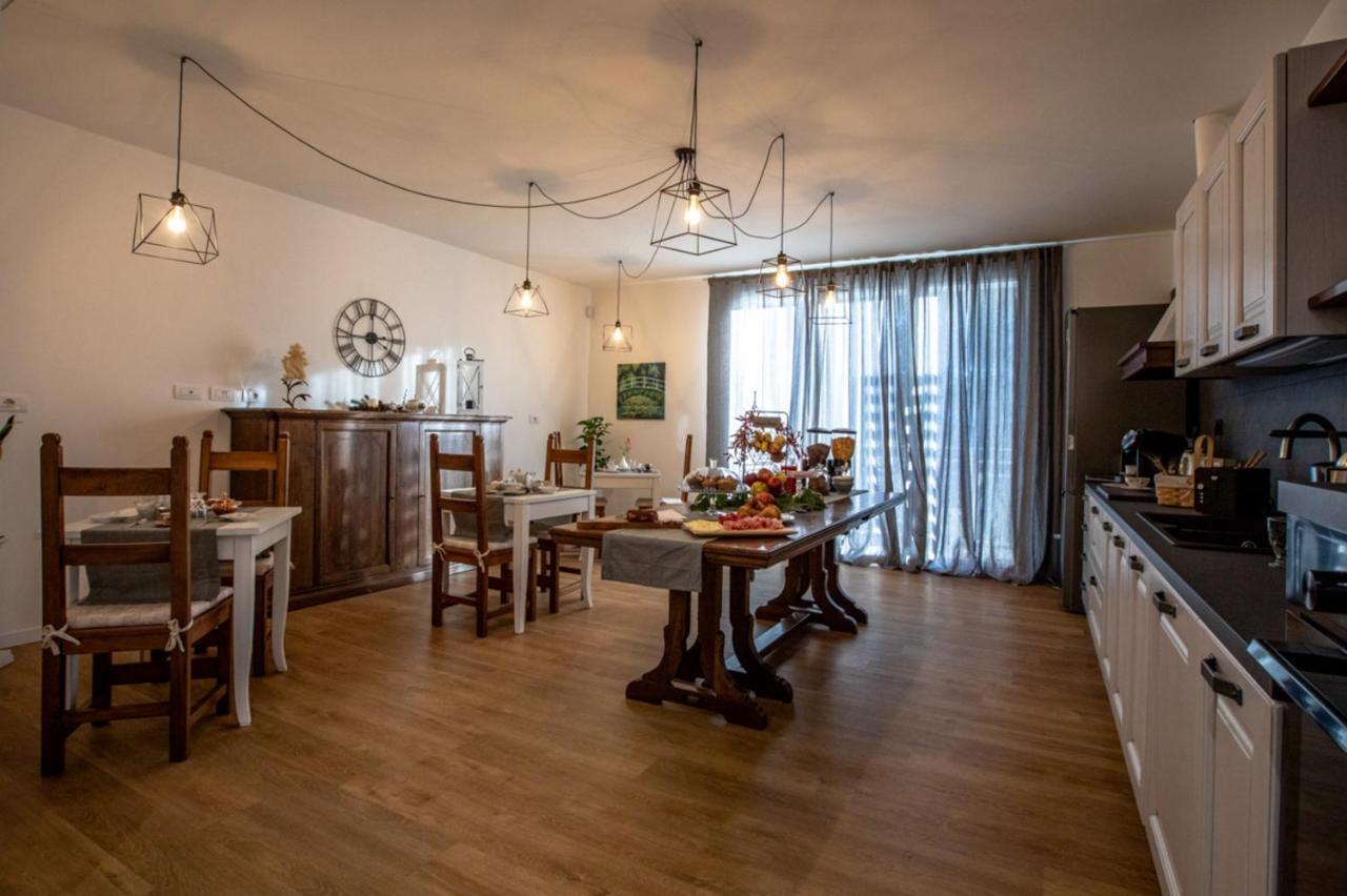 B&B Quattro Stagioni Charme And Wellness Besnate Экстерьер фото